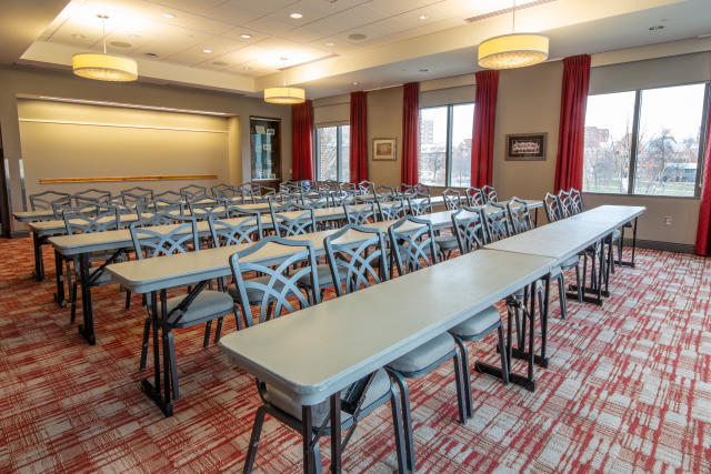 Student Alumni Council Room - Classroom